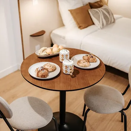 L'alma- Acces Privee-proche Aeroport-parking-wifi *