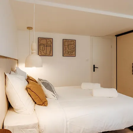 Accommodatie bij particulieren L'alma- Acces Privee-proche Aeroport-parking-wifi *