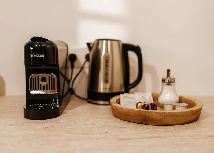 L'alma- Acces Privee-proche Aeroport-parking-wifi Accommodatie bij particulieren