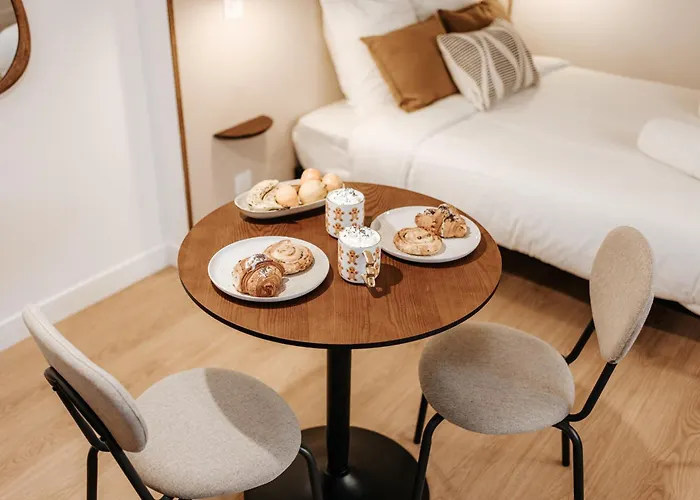 L'alma- Acces Privee-proche Aeroport-parking-wifi *