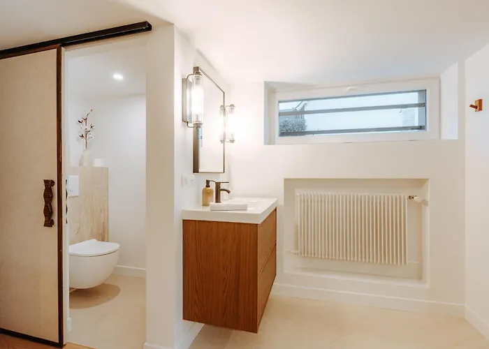 L'alma- Acces Privee-proche Aeroport-parking-wifi Accommodatie bij particulieren *